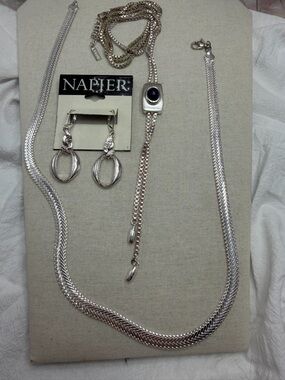 Vintage Napier Silver Serpentine Chain ,pierced Earrings &  Long Lapis Lariat